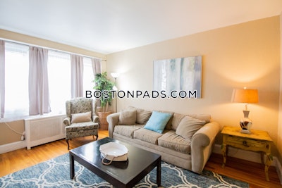 Brookline 1 Bed 1 Bath  Beaconsfield - $4,400