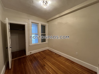 Dorchester 2 Beds 1 Bath Boston - $2,650 75% Fee