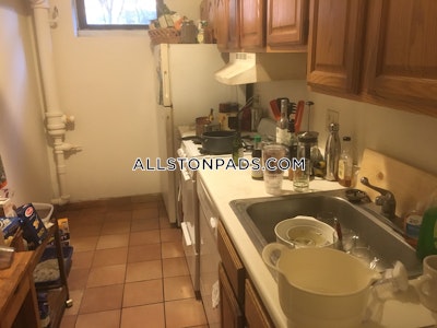 Allston Apartment for rent 3 Bedrooms 1 Bath Boston - $2,500