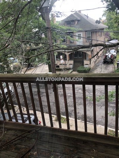 Allston 5 Beds 2 Baths Boston - $6,000