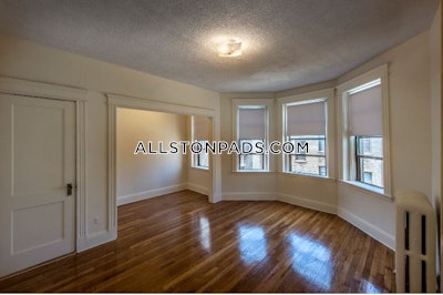 Allston 1 Bed 1 Bath BOSTON Boston - $2,450 No Fee