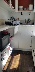 Beacon Hill Studio 1 Bath Boston - $2,150 50% Fee