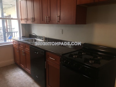 Allston/brighton Border Apartment for rent 2 Bedrooms 1 Bath Boston - $2,775 No Fee