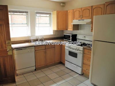 Brighton 5 Beds 2 Baths Boston - $7,750