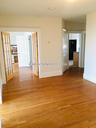 Brighton Commonwealth Ave, 4 Beds 1 Bath in Washington St./ Allston St. Boston - $4,200