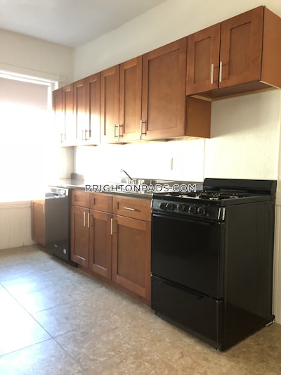 Brighton Apartment for rent 3 Bedrooms 1 Bath Boston - $3,725 No Fee