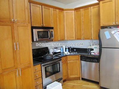 Dorchester Apartment for rent 2 Bedrooms 1 Bath Boston - $2,650 No Fee