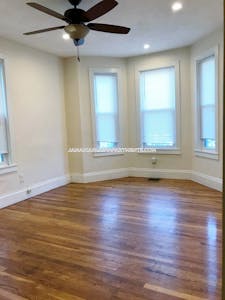 Jamaica Plain Apartment for rent 3 Bedrooms 1 Bath Boston - $2,999 No Fee
