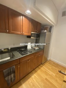 South End Studio 1 Bath Boston - $2,600