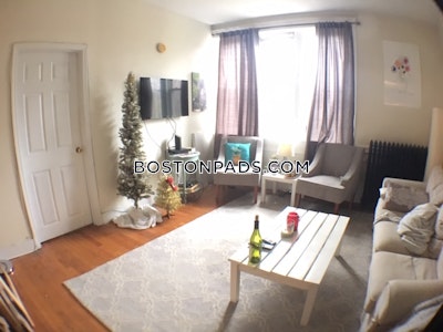Brookline 4 Beds 1 Bath  Boston University - $6,344 No Fee