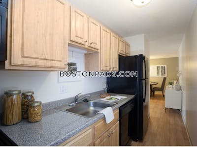 Revere Apartment for rent 1 Bedroom 1 Bath - $2,035