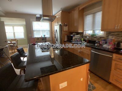 Somerville 4 Bed 2.5 Bath SOMERVILLE  Tufts - $6,800