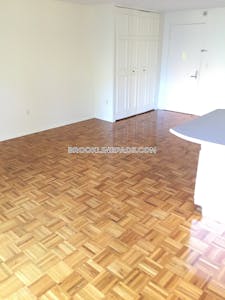 Brookline 2 Beds 1.5 Baths  Boston University - $3,900