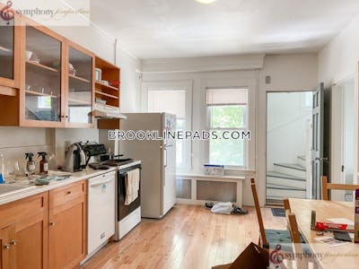 Brookline 3 Beds 1 Bath  Brookline Village - $3,900