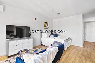 Lynn Studio 1 Bath - $2,175