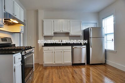 Somerville Apartment for rent 3 Bedrooms 1 Bath  Dali/ Inman Squares - $4,150