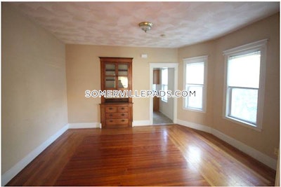 Somerville 3 Bed 1 Bath SOMERVILLE  Davis Square - $3,800