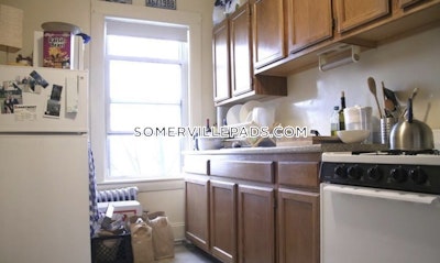 Somerville 1 Bed 1 Bath SOMERVILLE  Winter Hill - $2,300 No Fee