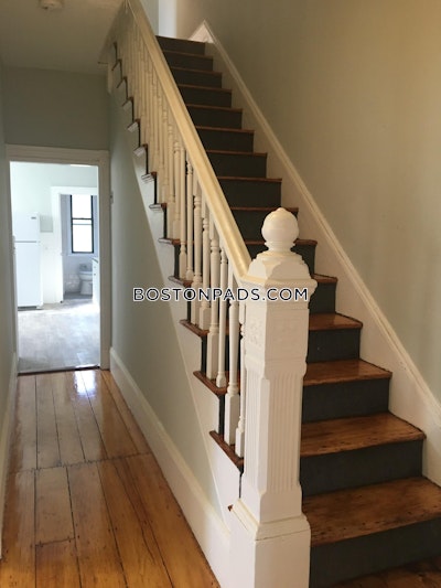 Allston/brighton Border Apartment for rent 6 Bedrooms 2 Baths Boston - $6,000 No Fee