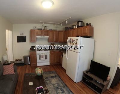 Brighton Nice 1 Bed available 2/1 on Commonwealth Ave in Brighton Boston - $2,300 No Fee