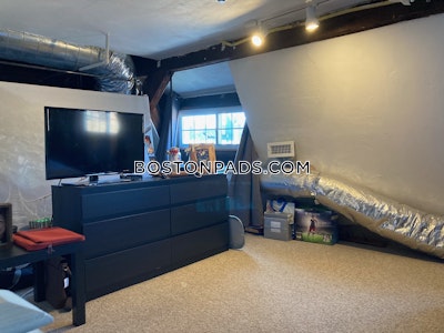 Brookline 3 Beds 1 Bath  Cleveland Circle - $5,000