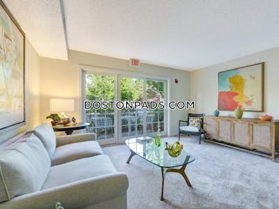 Westborough 1 bedroom  baths Luxury in --- - $2,650