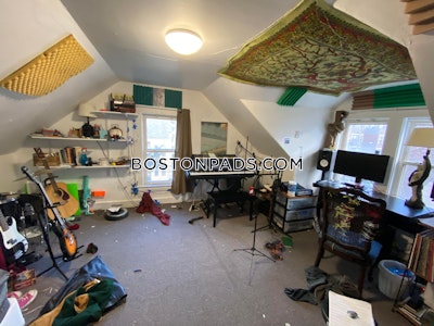 Allston Apartment for rent 7 Bedrooms 3 Baths Boston - $7,000