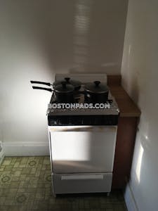Malden Apartment for rent 1 Bedroom 1 Bath - $1,750 No Fee