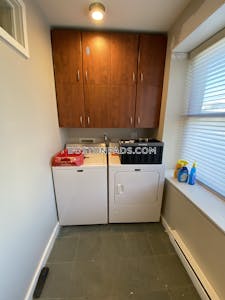Cambridge Apartment for rent 3 Bedrooms 2 Baths  Central Square/cambridgeport - $6,000 No Fee