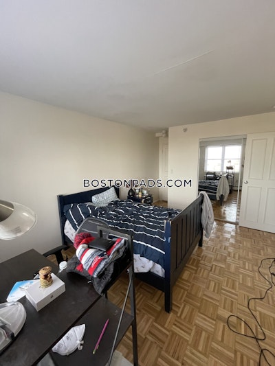 Brookline Apartment for rent 2 Bedrooms 1.5 Baths  Boston University - $4,000