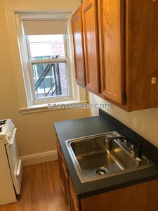 Fenway/kenmore Apartment for rent Studio 1 Bath Boston - $2,325 50% Fee