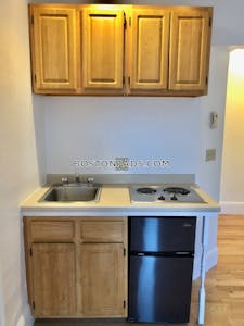Brookline Apartment for rent Studio 1 Bath  Boston University - $2,095