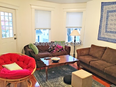 Somerville Apartment for rent 3 Bedrooms 1 Bath  Spring Hill - $4,050