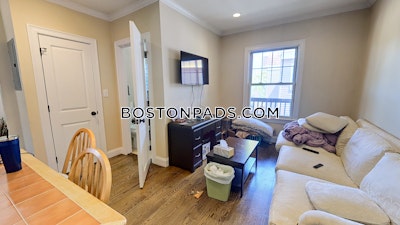 Roxbury 2 Beds 1 Bath Boston - $3,050 No Fee