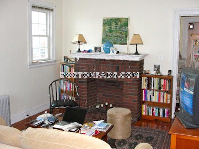 Allston Apartment for rent 1 Bedroom 1 Bath Boston - $2,595 No Fee