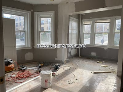 Allston/brighton Border Apartment for rent 2 Bedrooms 1 Bath Boston - $2,795 50% Fee