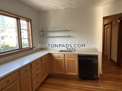 Medford Apartment for rent 3 Bedrooms 1 Bath  Tufts - $3,900