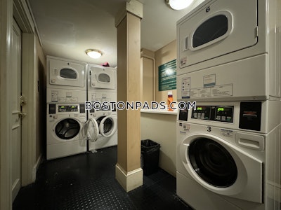Fenway/kenmore Apartment for rent 1 Bedroom 1 Bath Boston - $2,600 No Fee