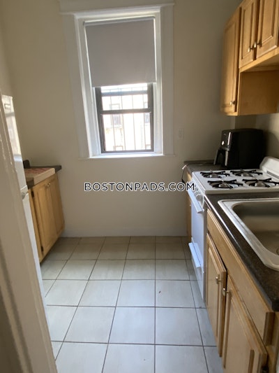 Allston Apartment for rent 1 Bedroom 1 Bath Boston - $2,600 No Fee
