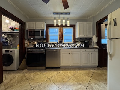 Somerville Apartment for rent 2 Bedrooms 1 Bath  Magoun/ball Square - $3,500