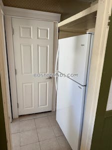 Somerville Apartment for rent Studio 1 Bath  Davis Square - $3,200