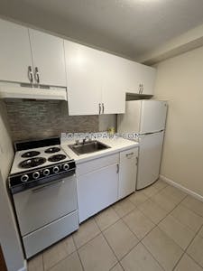 Cambridge Apartment for rent Studio 1 Bath Mt. Auburn/brattle/ Fresh Pond - $2,200 No Fee