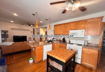 Lower Allston 3 Beds 2 Baths Boston - $3,400