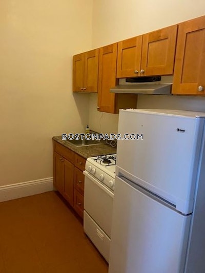 Cambridge Apartment for rent 1 Bedroom 1 Bath  Inman Square - $2,500 No Fee