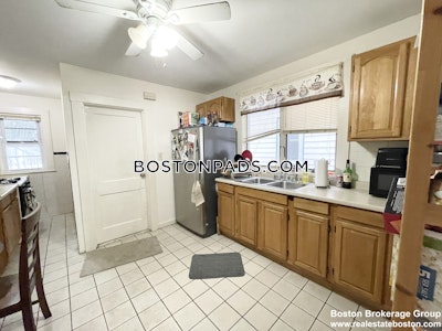 Dorchester 3 Beds 1 Bath Boston - $3,450