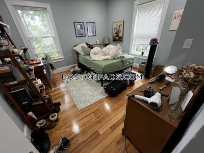 Cambridge Apartment for rent 2 Bedrooms 1 Bath  Porter Square - $3,995