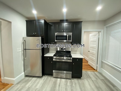 Dorchester Apartment for rent 3 Bedrooms 1.5 Baths Boston - $3,000 No Fee