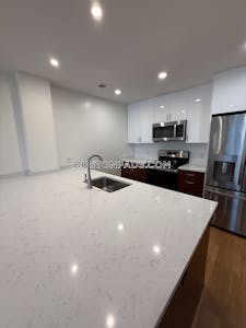 Brookline 1 bedroom 1 baths in BROOKLINE  Chestnut Hill - $2,795 No Fee