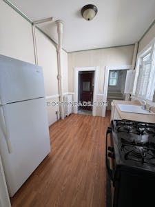 Melrose Apartment for rent 3 Bedrooms 1.5 Baths - $3,800