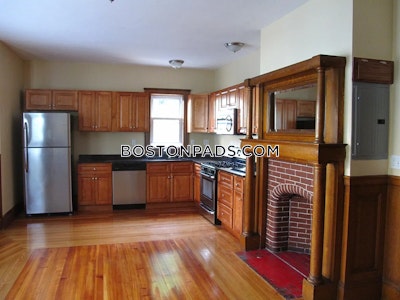 Dorchester 3 bedroom 2 baths in BOSTON Boston - $2,700